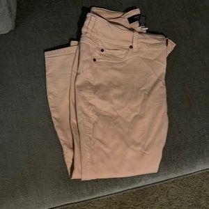 Light pink jeggings